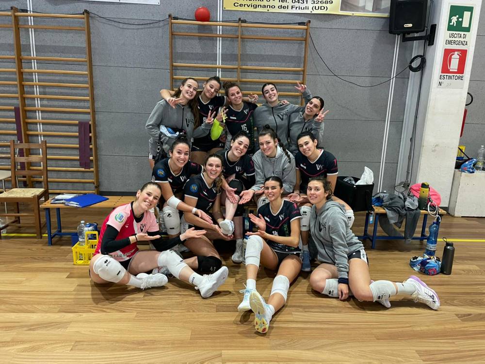 Villadies Farmaderbe-Rojalkennedy 3-0